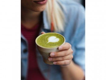 Matcha Takes Off: How Wellness Is Reshaping Pre-Flight Choices